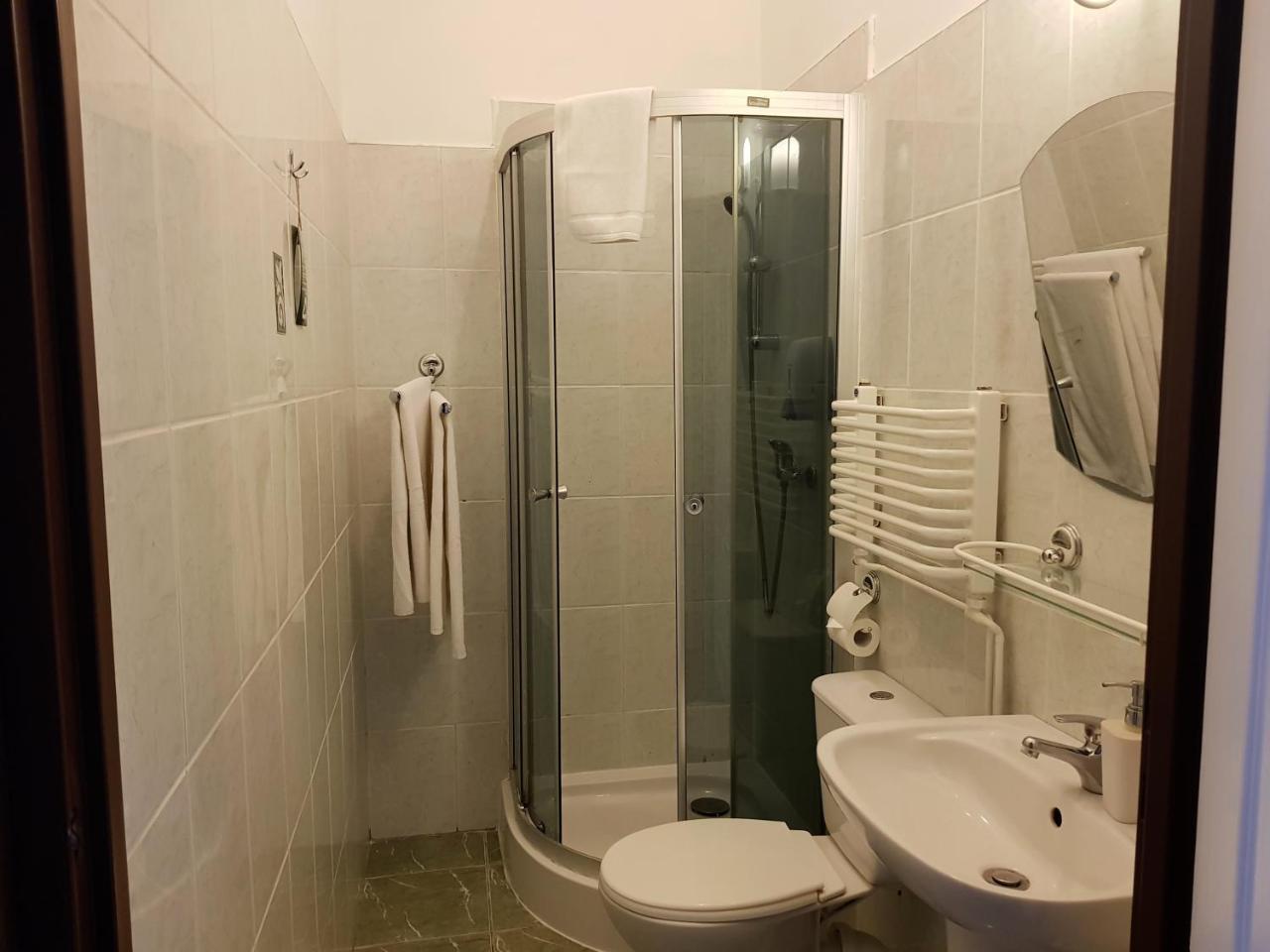 Hotel Pod Zamkiem Олщин Екстериор снимка